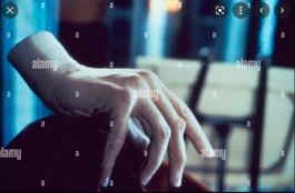 Isabel Gatzke Dramaturgy Dramaturgie